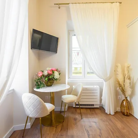 Jacaranda Corfu Old Town アパート コルフ島