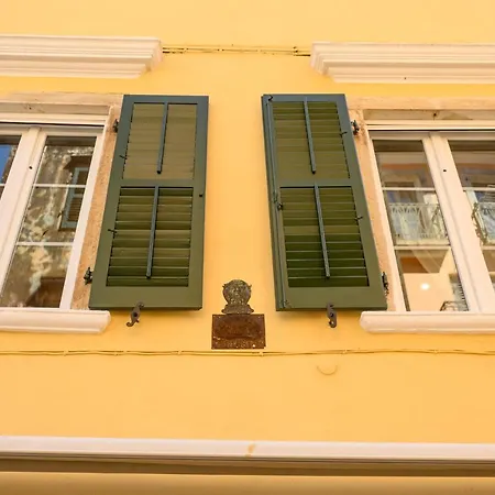 Jacaranda Corfu Old Town Korfu