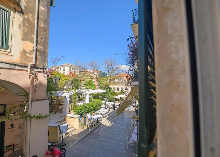 Jacaranda Corfu Old Town Apartment *